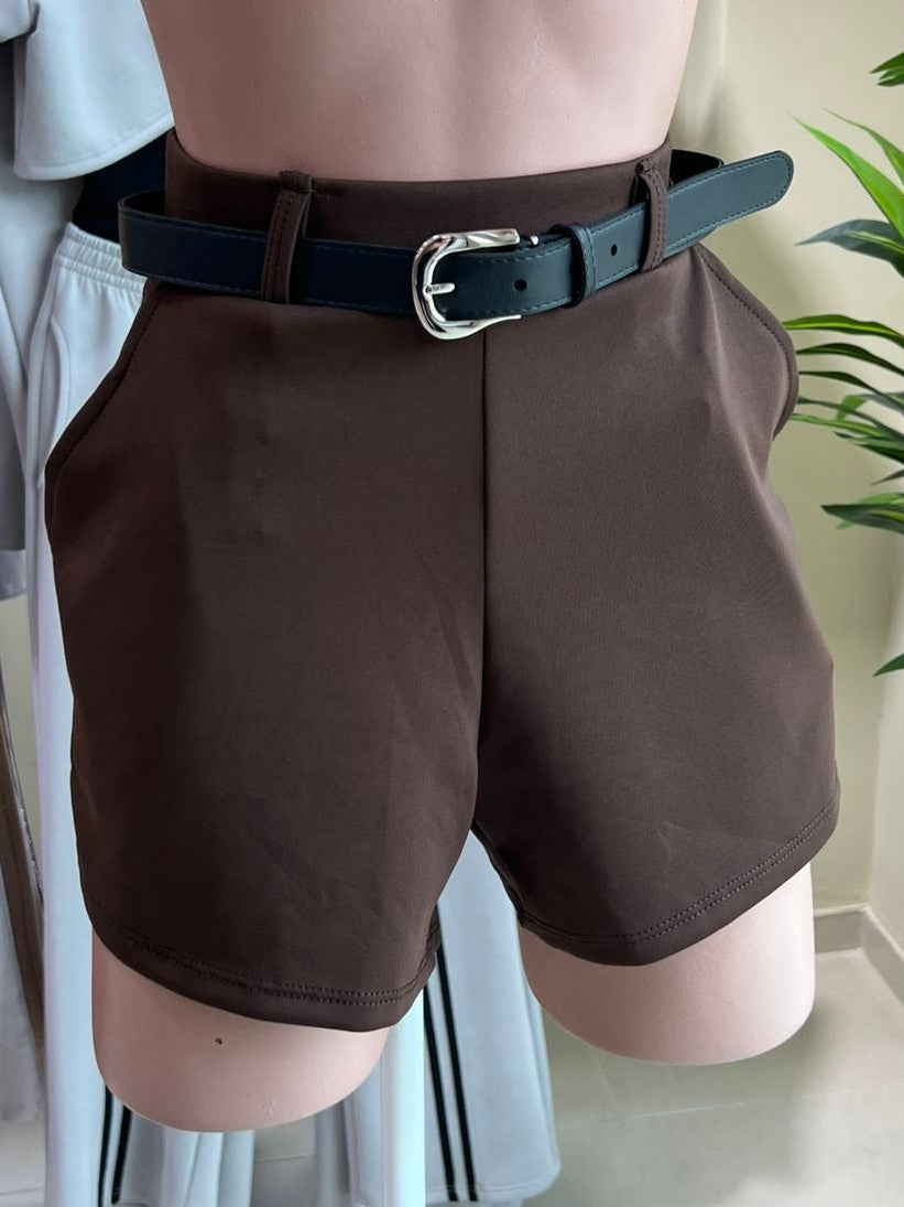 Short Con pretina