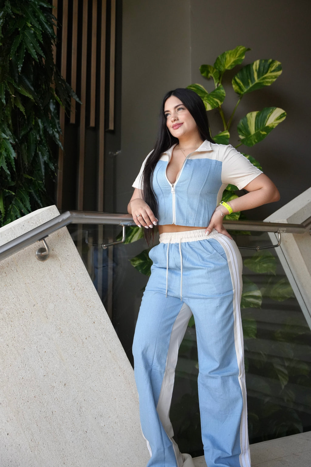 SET KONCEP JEAN