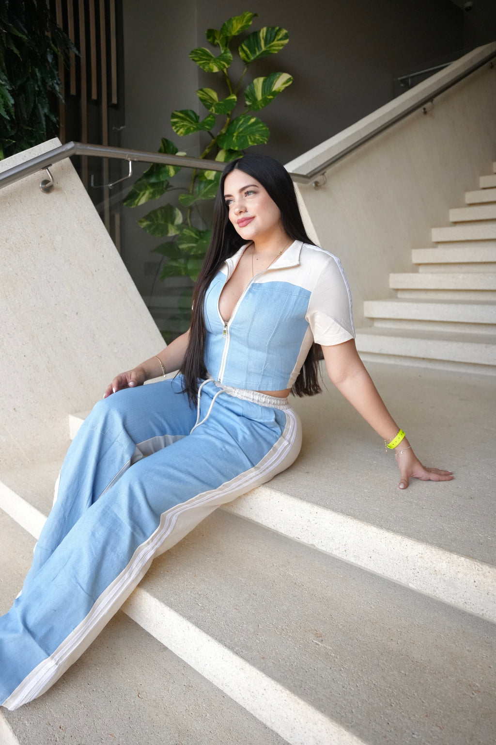 SET KONCEP JEAN